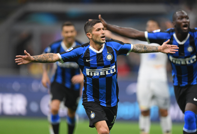 罗德里戈欧冠对曼城打入5球，仅次于梅西、姆巴佩、本泽马（欧冠对阵曼城，罗德里戈已进5球，仅逊梅西、姆巴佩和本泽马）