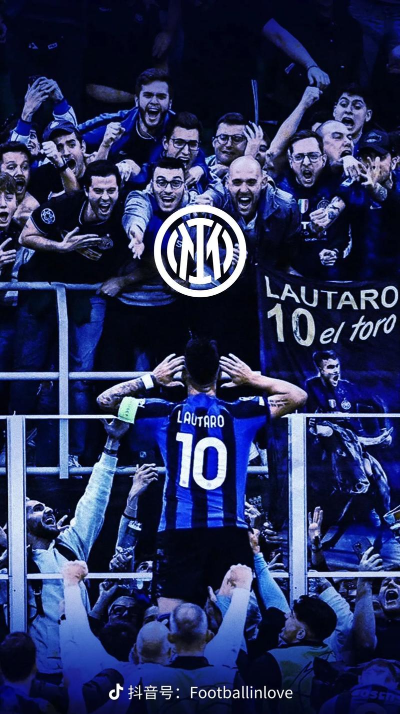 前锋连续助攻，团队配合默契