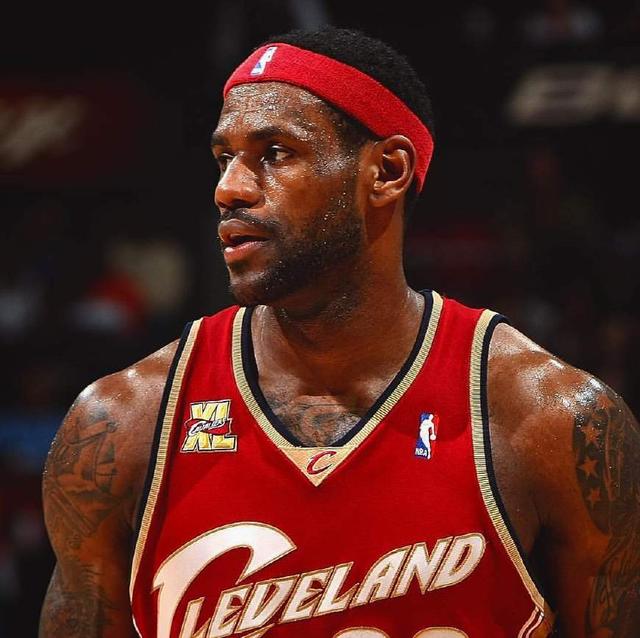 高调冲超！深圳青年人官宣：球队不差钱，已联系4名中超外援（深圳青年人官宣冲超目标：资金充裕，已洽谈4名中超外援）