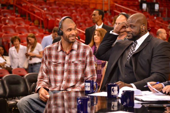 欧冠进球榜更新：莱万连续破门,（欧冠射手榜最新：莱万连场破门）